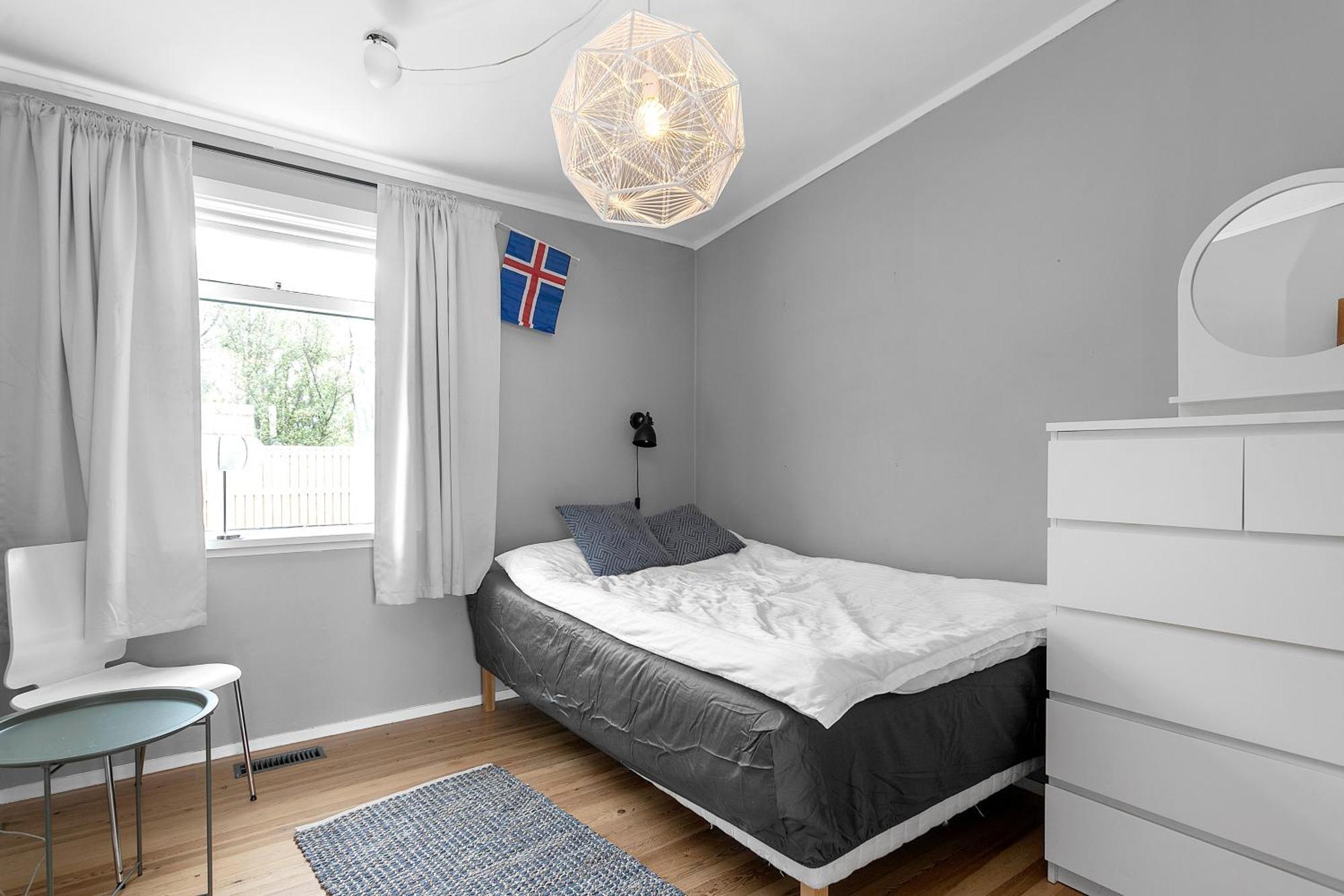 House - Villa With Garden And Hot Tub, 2 Min From Reykjavik Garthabaer Eksteriør bilde